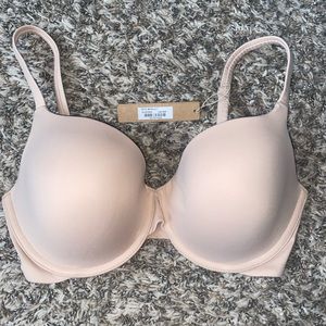Skims Fits Everybody T-Shirt Bra NWT